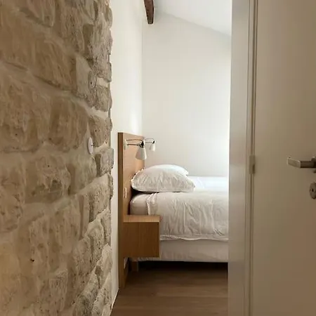 Elegant Loft-duplex Pour 2/3 Personnes דירה פריז